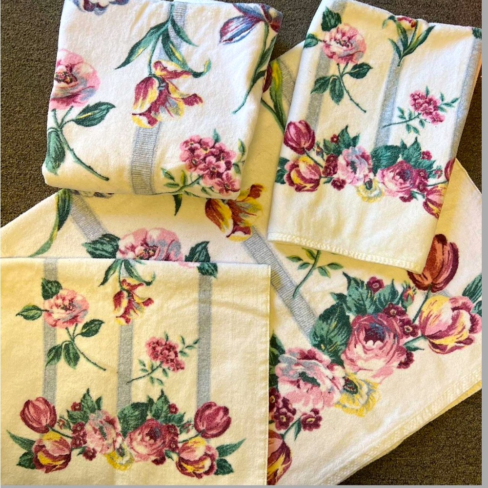 Vintage flora towel set 80s towels vintage terrycloth